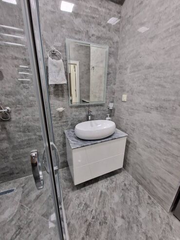 Uzunmüddətli kirayə mənzillər: Xətai metrosunun yanında 17 mərtəbəli binanın 11-ci mərtəbəsində 2 — 10