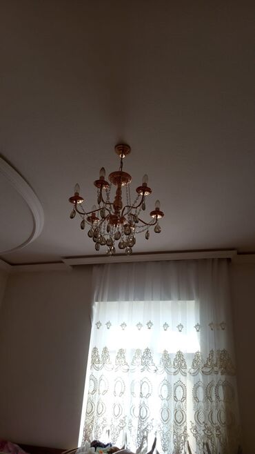 Fiqurlar: Çılçıraq, 6 lampa