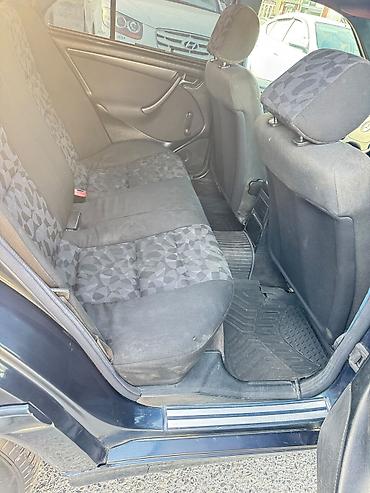 10000 mercedes: Mercedes-Benz 220: 2.2 l | 1999 il Sedan — 2