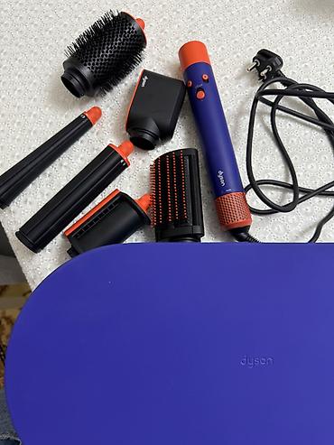 dyson airwrap 2 el: Dyson Airwrap saç formalaşdırma seti Xüsusiyyətlər: - Güclü əsas — 2