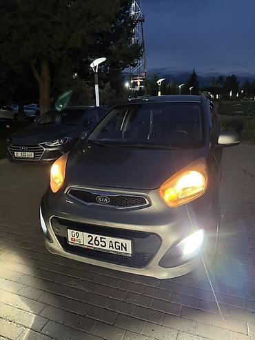 авто вит: Kia Morning: 2011 г., 0.1 л, Автомат, Бензин, Хэтчбэк — 1