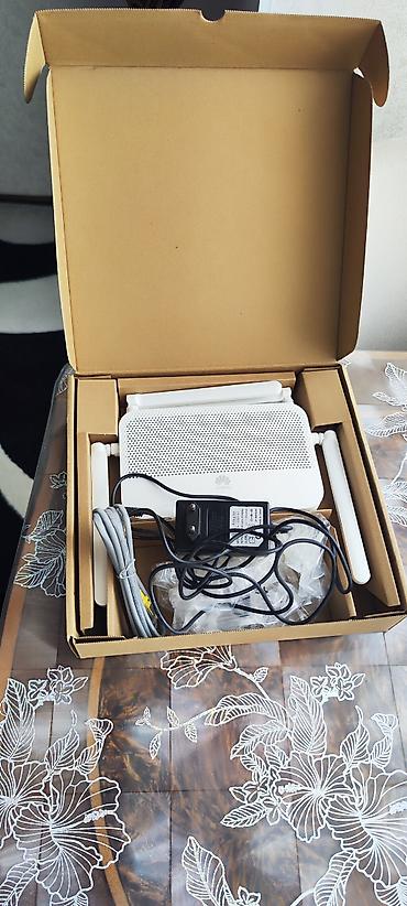 huaweı modem: Huawei Optical Network Terminal – EchoLife HG8245W5-6T Fiber-optik — 2