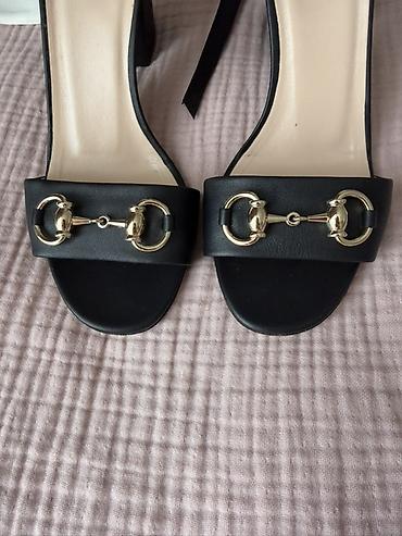 Basanoşka və səndəllər: Gucci, Ölçü: 36, rəng - Qara, İşlənmiş — 5