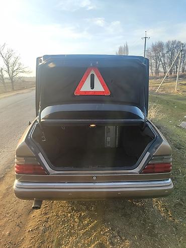 320 cdi: Mercedes-Benz W124: 1989 г., 2 л, Механика, Бензин, Седан — 7