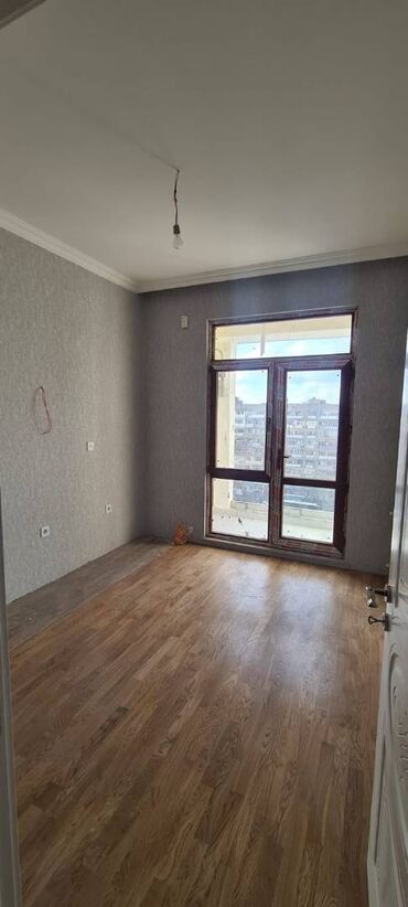 Yeni tikili: 3 otaqlı, Yeni tikili, 86 kv. m — 12