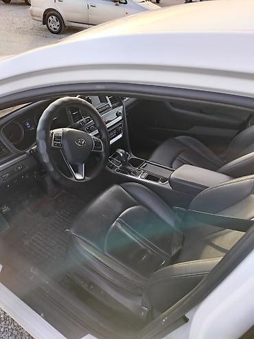 Hyundai: Hyundai Sonata: 2018 г., 2 л, Автомат, Газ, Седан — 6