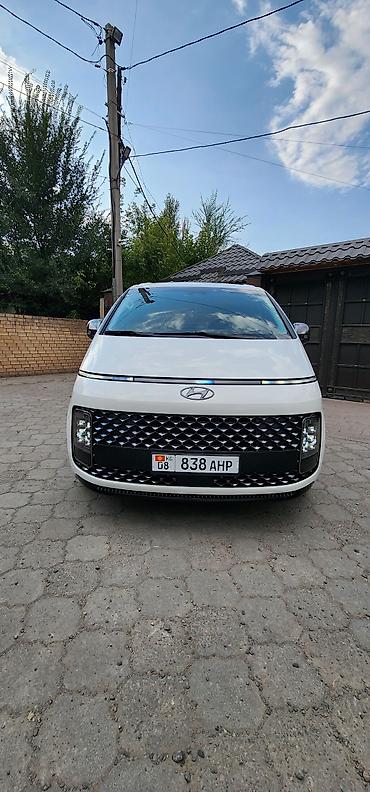 места: Hyundai Staria: 2021 г., 3.5 л, Автомат, Газ, Минивэн — 3