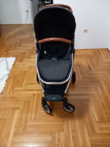 stokke torba za kolica: Kolica za bebe u odlicnom stanju bez fleka!