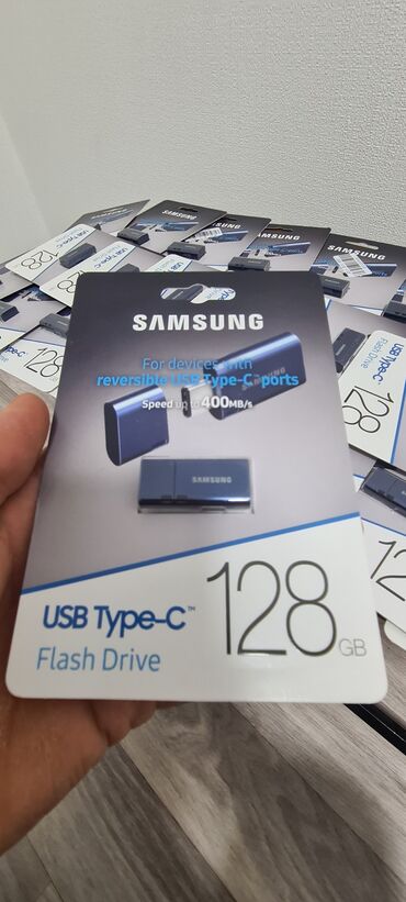 видео карты: В магазинах такие же USB-C флешки стоят от 1900сом. Type-C флешка