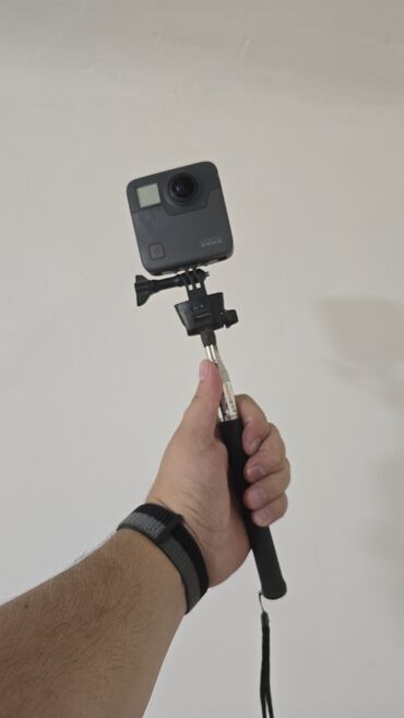 asus портативная консоль: Экшн‑камера GoPro Fusion 360° + аксессуары Описание: - Камера GoPro