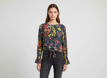 bluzka z kwiatem 3d hm: H&M, Women's blouse, size M