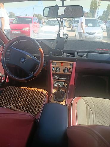 mers e210: Mercedes-Benz W124: 1988 г., Механика, Седан — 3