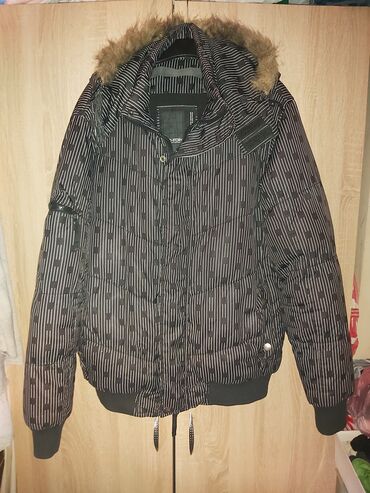 calvin klein zimska jakna: Muška Jakna zimska veličine XL u odličnom stanju kao što se može