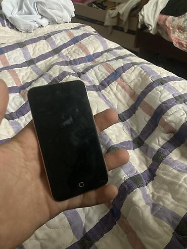 камера видио: Apple iPod touch (серия с физической кнопкой «Home» и зеркальной — 2