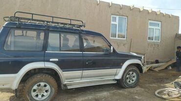 обмен с доплатой: Mitsubishi Pajero: 1998 г., 3 л, Автомат, Бензин
