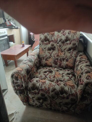 парикмахерские кресла ош: Комплект офисной мебели, Кресло, Б/у