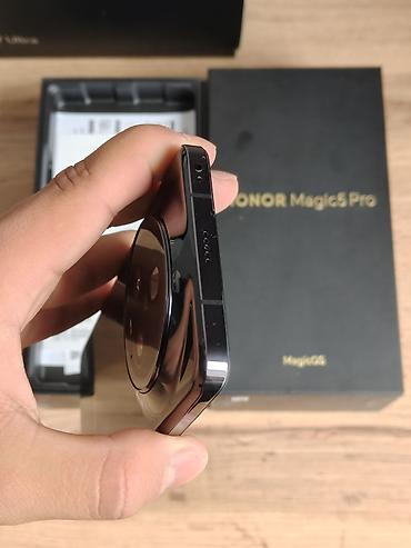 Honor: Honor Magic 5 Pro, цвет - Черный — 5