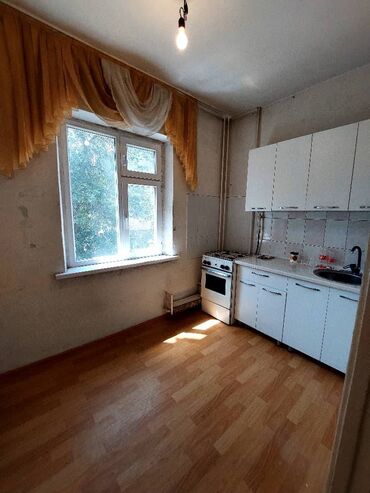 продается сад: 1 бөлмө, 34 кв. м, 105-серия, 3 кабат