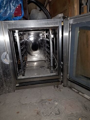 Пароконвектоматы: Комбинированная печь (пароконвектомат) Convotherm - Бренд/серия — 4