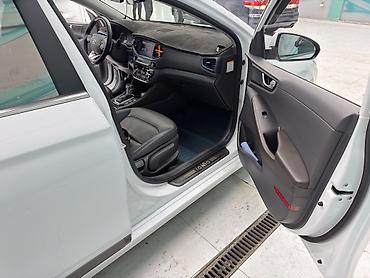 установка насосов: Hyundai Ioniq: 2018 г., 1.6 л, Автомат, Гибрид, Хэтчбэк — 8