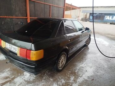 органайзер для авто в багажник: Audi 80: 1990 г., 1.8 л, Механика, Газ, Седан
