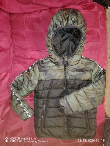 Jakne, kaputi i prsluci: Terranova, Zimska jakna, 104-110 na lalafo.rs — 12 Jakne, kaputi i prsluci: Terranova, Zimska jakna, 104-110 — 12