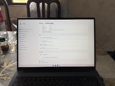 Lenovo: Intel Core i5, 16 GB, 14 "