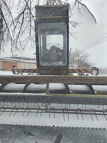 Kombaynlar: Taxıl biçini üçün kombayn başlığı və kabinəsi Məhsul təsviri: - Taxıl — 3