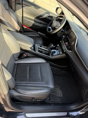 Huanghai: Huanghai : 2017 г., Автомат, Бензин, Седан — 3