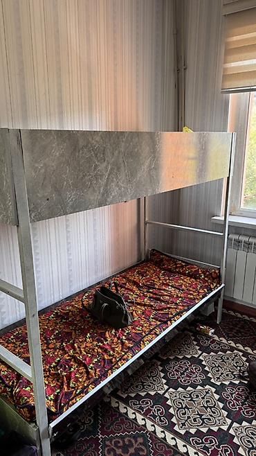 диван двухэтажный: Металлическая двухъярусная кровать - Прочная стальная рама с — 4