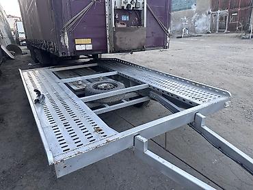 bud e9: Прицеп, Special trailer, Сar carrier trailer, 4 т, Б/у — 2