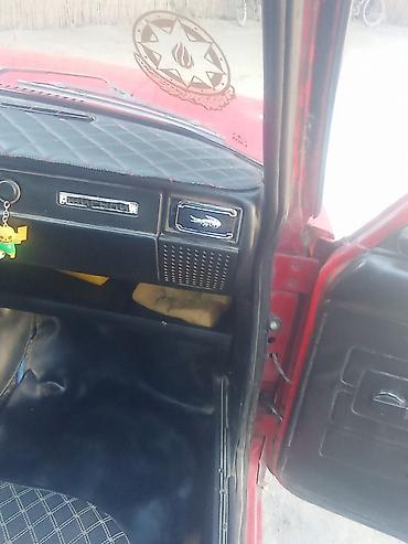 daewoo nexia 1996: VAZ 2107, qırmızı rəng, sedan kuzov. Xüsusiyyətlər: - Arxa ötürücülü — 8