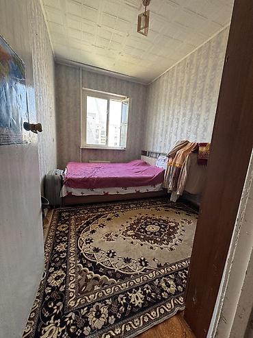 106: 3 комнаты, 70 м², 12 мкр 106 серия, 8 этаж — 3