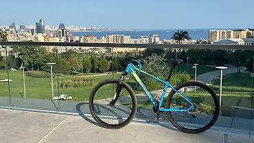 vlosiped: İşlənmiş Şəhər velosipedi 29", sürətlərin sayı: 10, Ödənişli çatdırılma, Rayonlara çatdırılma, Ünvandan götürmə — 2