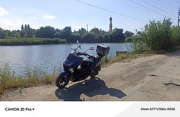 Макси-скутер 150 куб. см, Бензин, Б/у