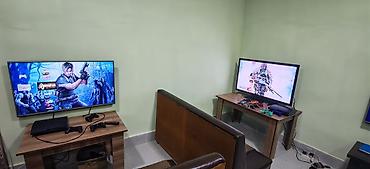 prestejin 5: 5 dəst PlayStation. 1 dəst PlayStation 4 və 4 dəst PlayStation 3 — 3