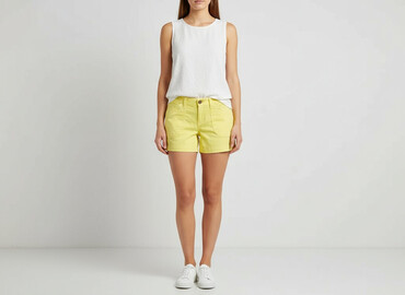 krótkie spodenki off white: Promod, Shorts for women, size XL