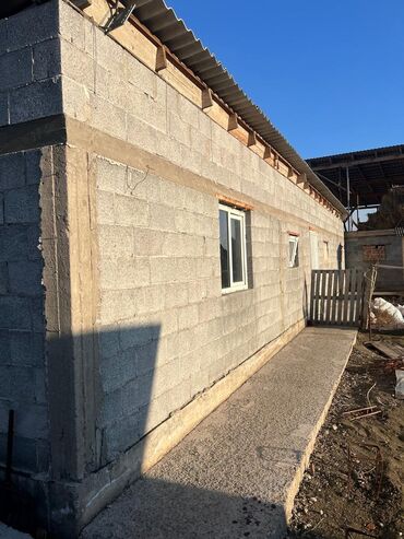 Продажа домов: Барачный, 130 м², 5 комнат, Собственник, Старый ремонт at lalafo.kg — 9 Продажа домов: Барачный, 130 м², 5 комнат, Собственник, Старый ремонт — 9