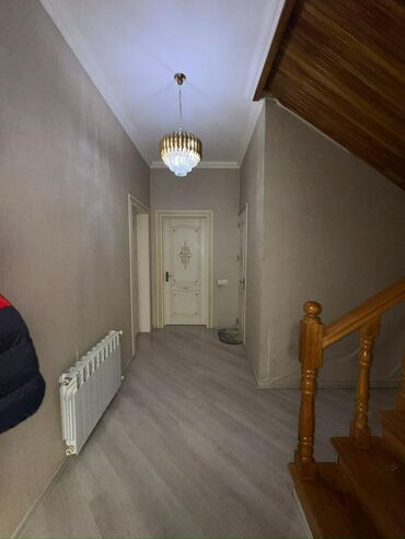 Həyət evləri və villaların satışı: 4 otaqlı, 140 kv. m, Yeni təmirli — 4