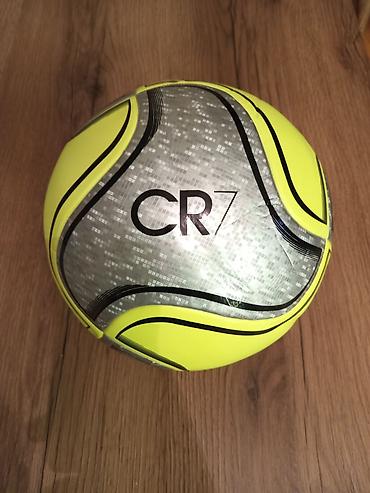 Toplar: Futbol topları – müxtəlif modellər - CR7 dizaynlı futbol topu — 1