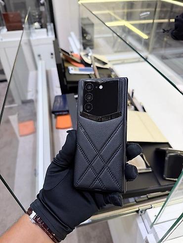 mp3 indir: Vertu Alpha Fold 1Tb 2026 NEW VERTU Alpha Fold 1 TB 2026 Zovqle — 3