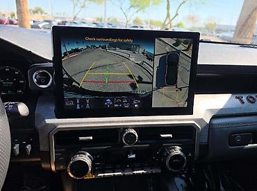 man: Toyota 4Runner: 2025 г., 2.4 л, Автомат, Гибрид, Внедорожник — 7