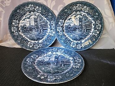 hiruski celik kraljevski rad: Engleski tanjiri Royal Tudor Ware iz 70ih godina. Desertni engleski — 1