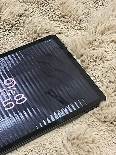 подголовники с монитором: Планшет, Xiaomi, память 256 ГБ, 10" - 11", Wi-Fi, Б/у, Классический цвет - Серый — 4
