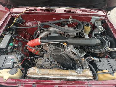 Toyota: Toyota Hilux Surf: 3 l | 1994 il Ofrouder/SUV — 15