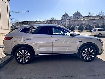 промежуточное реле: BYD Song Plus: 2025 г., 1.5 л, Вариатор, Гибрид, Кроссовер — 10