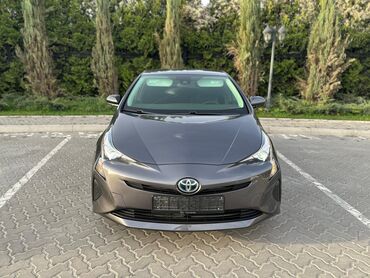 машина базар джалал абад адрес: Toyota Prius: 2018 г., 1.8 л, Автомат, Гибрид, Универсал