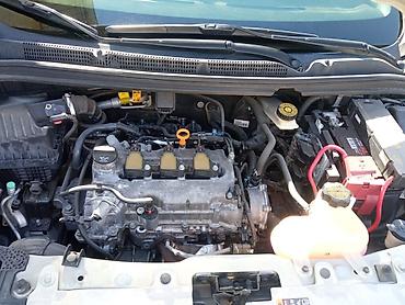 на спарк: Chevrolet Spark: 2018 г., 1 л, Вариатор, Бензин, Хэтчбэк — 9