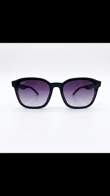 Eynəklər: Gün eynəyi, Ray-Ban — 1