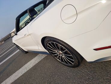 Ford: Ford Mustang: 5 l | Kabriolet — 10